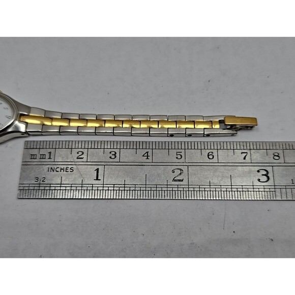 Vintage Pulsar by Seiko Oval Watch Womens Gold Silver Two Tone New Battery Dress - Picture 9 of 11